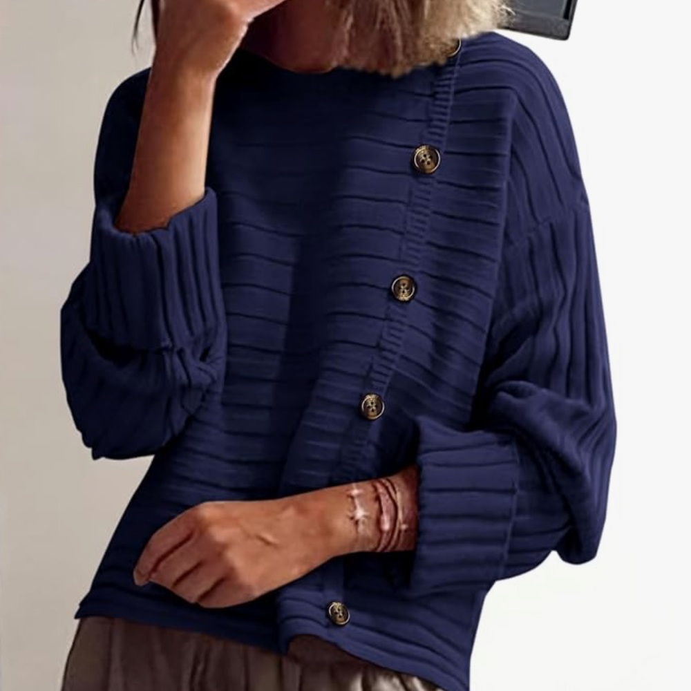NWT - Navy Button-Down Ribbed Top